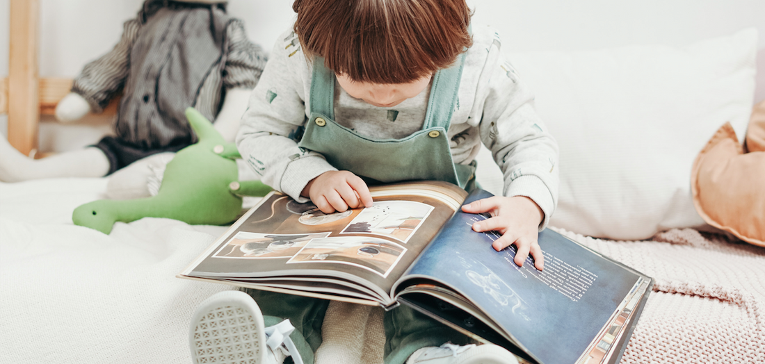 Toddler bedtime stalling. Top tips for a smoother bedtime.